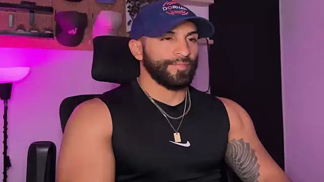 SamDornan51 online show from 04/11/26, 01:54