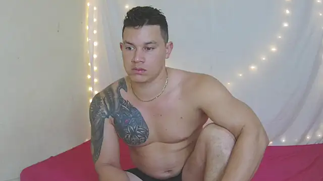 Snapshot of Eternalfuego chatting on 03/03/26, 07:25 Eternalfuego online show from 03/03/26, 07:25