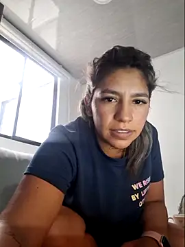 Snapshot of Ambar_Cortes chatting on 02/12/26, 09:21 Ambar Cortes online show from 02/12/26, 09:21