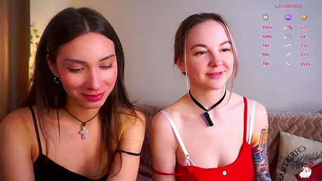 AricaPetties online show from 04/01/26, 01:41