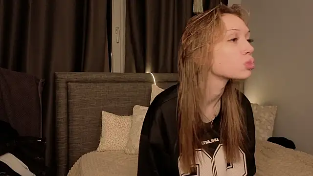 CarmenScott online show from 03/01/26, 08:33