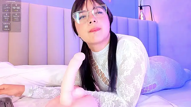 Snapshot of cherry_monroe chatting on 02/10/26, 10:41 cherry monroe online show from 02/10/26, 10:41