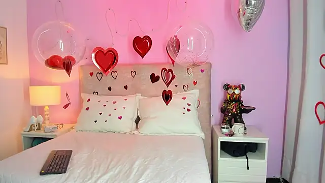 Snapshot of CarolinaValdez2026 chatting on 02/19/26, 11:50 CarolinaValdez2026 online show from 02/19/26, 11:50