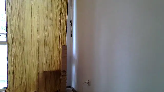 Snapshot of JuliaLovely chatting on 07/17/26, 02:02 JuliaLovely online show from 07/17/26, 02:02