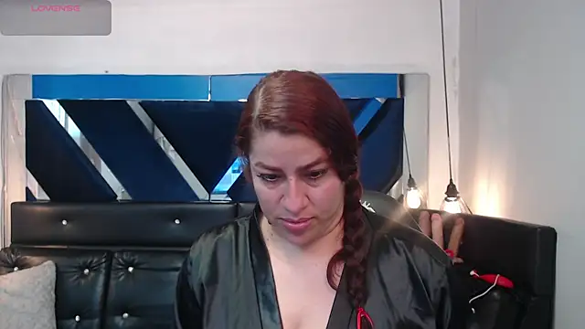 Snapshot of Alison-mar chatting on 07/17/26, 07:30 Alison-mar online show from 07/17/26, 07:30
