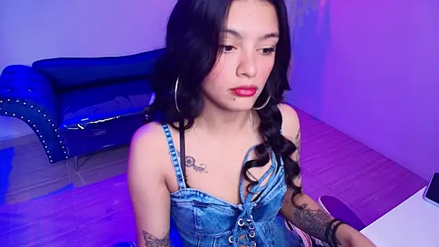 Maddie T18 online show from 04/08/26, 11:32