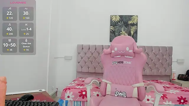 thaliaa smith1 online show from 02/21/26, 09:49