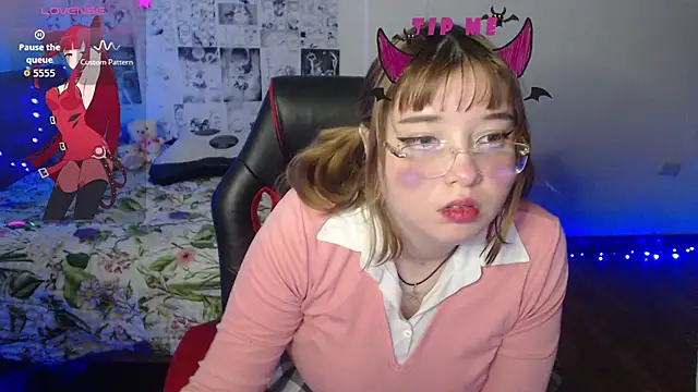 Snapshot of Cherrybloom692 chatting on 02/08/26, 07:45 Cherrybloom692 online show from 02/08/26, 07:45