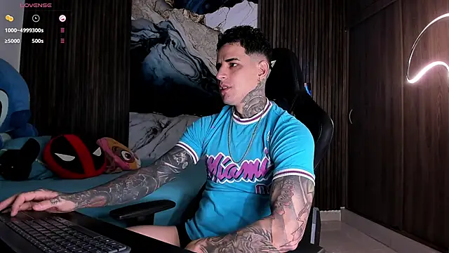 trisstann  online show from 04/18/26, 04:33