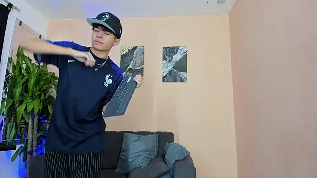 DesiresOfOlympus  online show from 03/25/26, 08:59