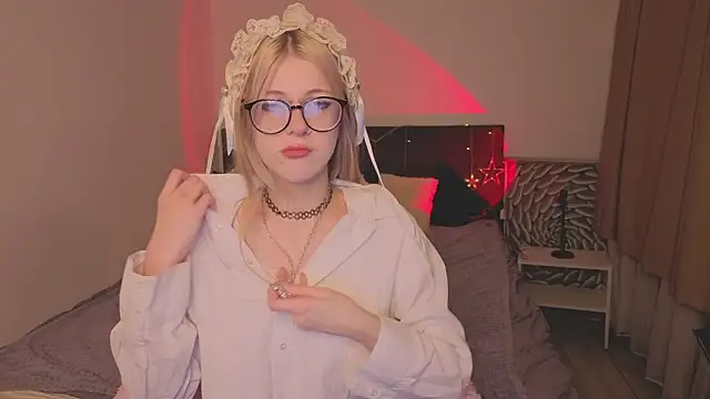 Snapshot of alicedews chatting on 02/08/26, 09:40 alicedews online show from 02/08/26, 09:40