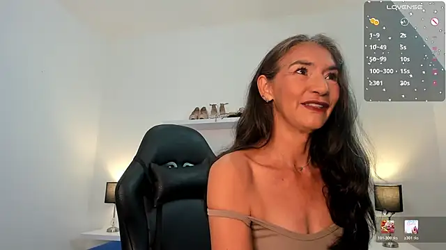 Snapshot of Emma_Mendozaa chatting on 02/09/26, 12:09 Emma Mendozaa online show from 02/09/26, 12:09