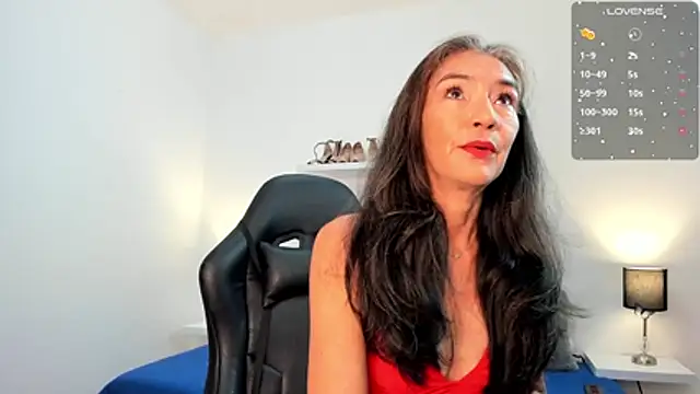 Snapshot of Emma_Mendozaa chatting on 02/11/26, 11:37 Emma Mendozaa online show from 02/11/26, 11:37