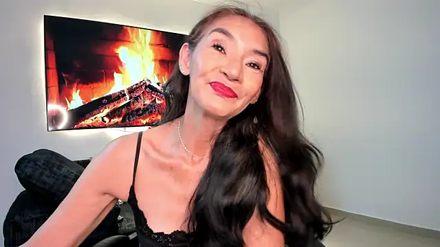 Emma Mendozaa online show from 07/04/26, 11:38