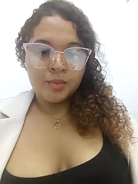 Snapshot of AdinaSkaly chatting on 02/04/26, 07:42 AdinaSkaly online show from 02/04/26, 07:42