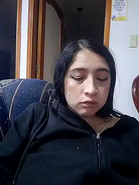 Snapshot of Maitebigboobs chatting on 03/03/26, 11:10 Maitebigboobs online show from 03/03/26, 11:10