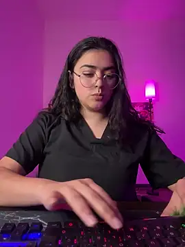 Snapshot of Ales_Kitten_Live chatting on 02/19/26, 09:22 Ales Kitten Live online show from 02/19/26, 09:22