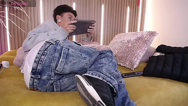 David Banks  online show from 03/18/26, 12:52