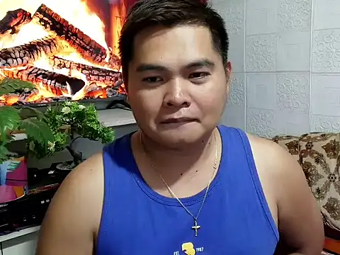 Snapshot of bigloadfox chatting on 02/13/26, 02:24 bigloadfox online show from 02/13/26, 02:24