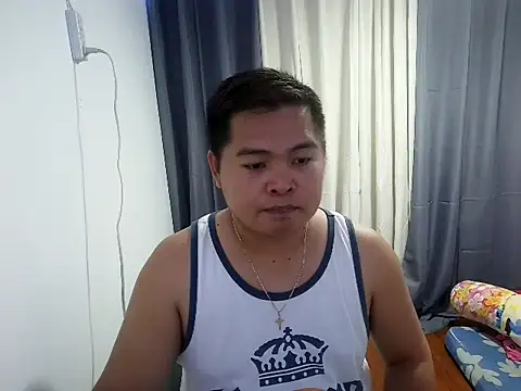 Snapshot of bigloadfox chatting on 03/10/26, 02:05 bigloadfox online show from 03/10/26, 02:05