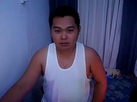 Snapshot of bigloadfox chatting on 03/11/26, 01:39 bigloadfox online show from 03/11/26, 01:39