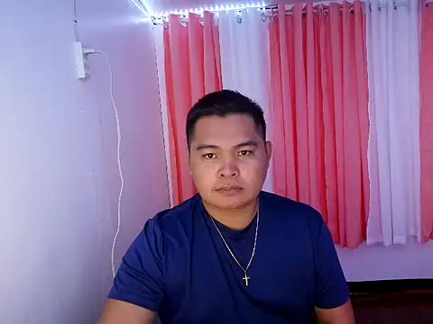 Snapshot of bigloadfox chatting on 03/24/26, 12:10 bigloadfox online show from 03/24/26, 12:10