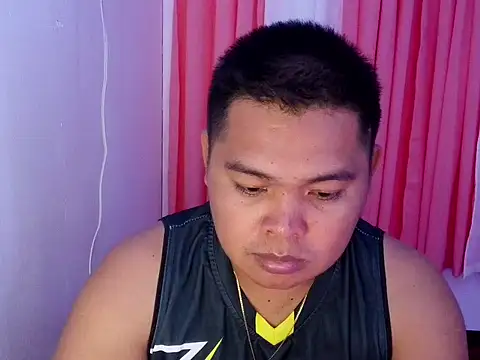 Snapshot of bigloadfox chatting on 03/25/26, 12:44 bigloadfox online show from 03/25/26, 12:44