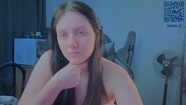 Snapshot of Holy_Kveta chatting on 07/02/26, 02:22 Holy Kveta online show from 07/02/26, 02:22