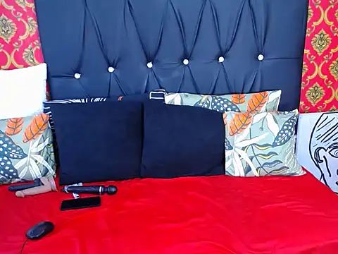 LADY-NESH online show from 02/06/26, 04:32