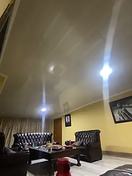 Snapshot of BankssWithTheBenz chatting on 02/15/26, 07:54 BankssWithTheBenz online show from 02/15/26, 07:54