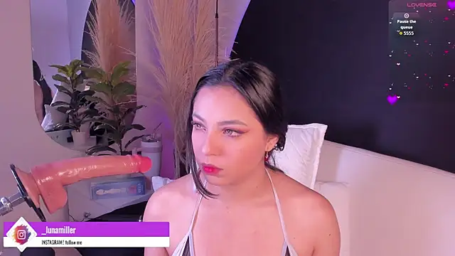 lunamiller 01 online show from 07/07/26, 12:09