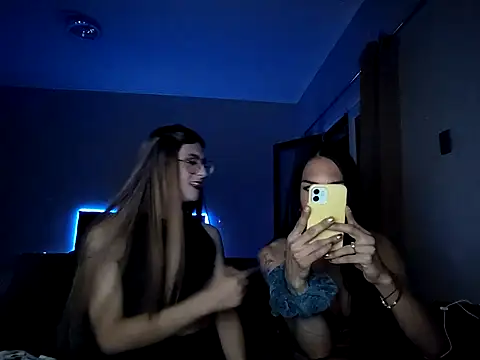 Snapshot of stefita01010 chatting on 02/14/26, 05:15 stefita01010 online show from 02/14/26, 05:15