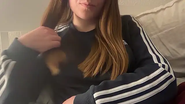 Lucyschickt online show from 02/26/26, 05:45