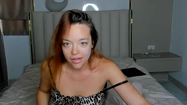 stellaa quenn online show from 03/18/26, 12:14