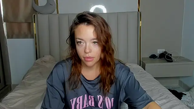 stellaa quenn online show from 04/03/26, 12:08