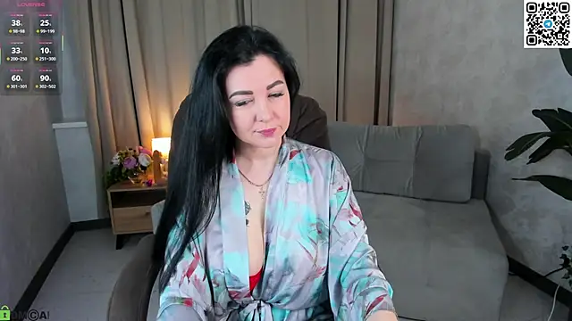 Snapshot of Monika_Martinezz chatting on 04/24/26, 04:04 Monika Martinezz online show from 04/24/26, 04:04