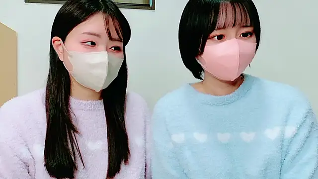 Snapshot of kii_xx chatting on 02/15/26, 08:13 kii xx online show from 02/15/26, 08:13