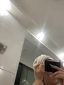 Youyou 12 online show from 02/08/26, 08:18