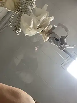 Youyou 12 online show from 02/12/26, 02:34