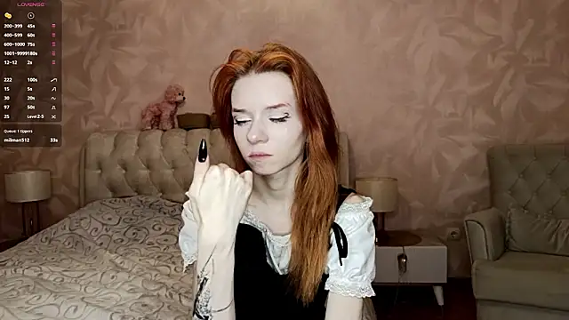 Snapshot of TarynPalek chatting on 02/28/26, 08:26 TarynPalek online show from 02/28/26, 08:26