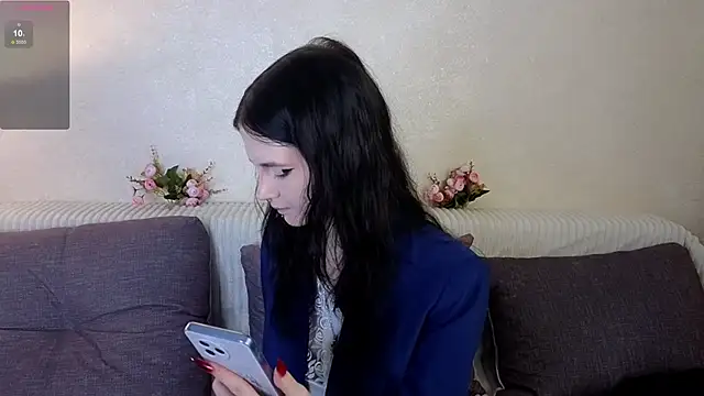 Glow hollow online show from 03/12/26, 04:29