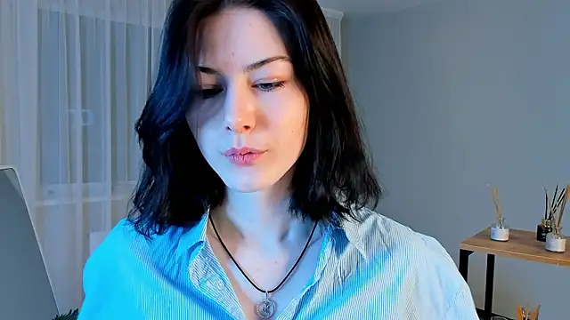 Snapshot of DennisRentz chatting on 02/18/26, 04:03 DennisRentz online show from 02/18/26, 04:03