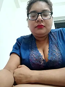 Elie Hallway online show from 03/31/26, 06:41