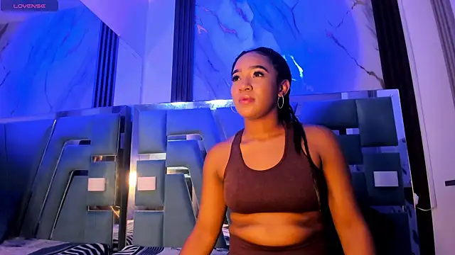 emii brown online show from 05/05/26, 01:35