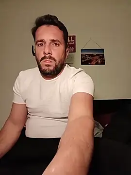 Snapshot of NatanCasad0 chatting on 02/19/26, 07:21 NatanCasad0 online show from 02/19/26, 07:21