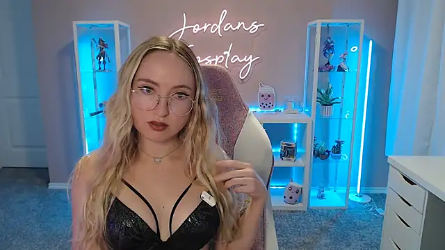 jordanscosplay online show from 03/26/26, 05:40