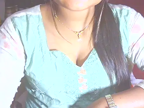 Snapshot of Nusrat_Faria chatting on 01/31/26, 07:11 Nusrat Faria online show from 01/31/26, 07:11