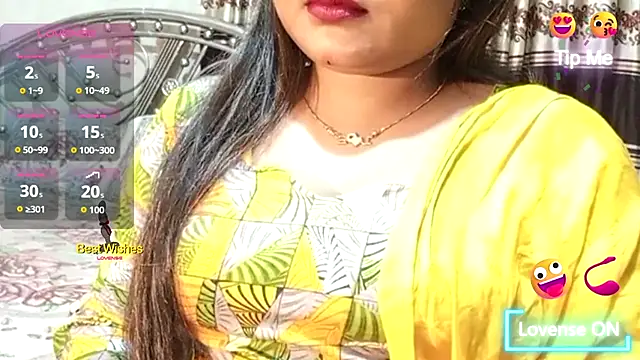 Nusrat Faria online show from 07/13/26, 10:12