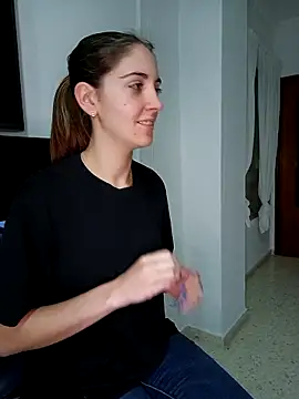 laparejaideal08 online show from 02/24/26, 09:02