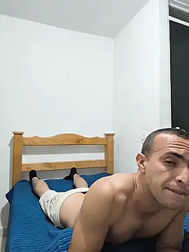 logan-31 online show from 03/18/26, 04:59